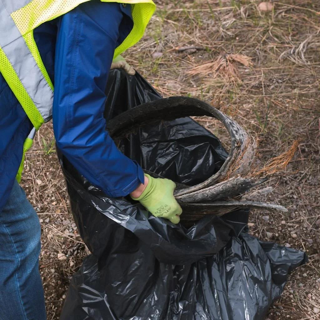 Big thanks to our friends at @wildmontana for co-hosting our inaugural Public Lands Cleanup Day on Earth Day (April 22nd) this year!

And for supplying some awesome prizes, seen below, for most unique trash found (very cute dog model not included). 
