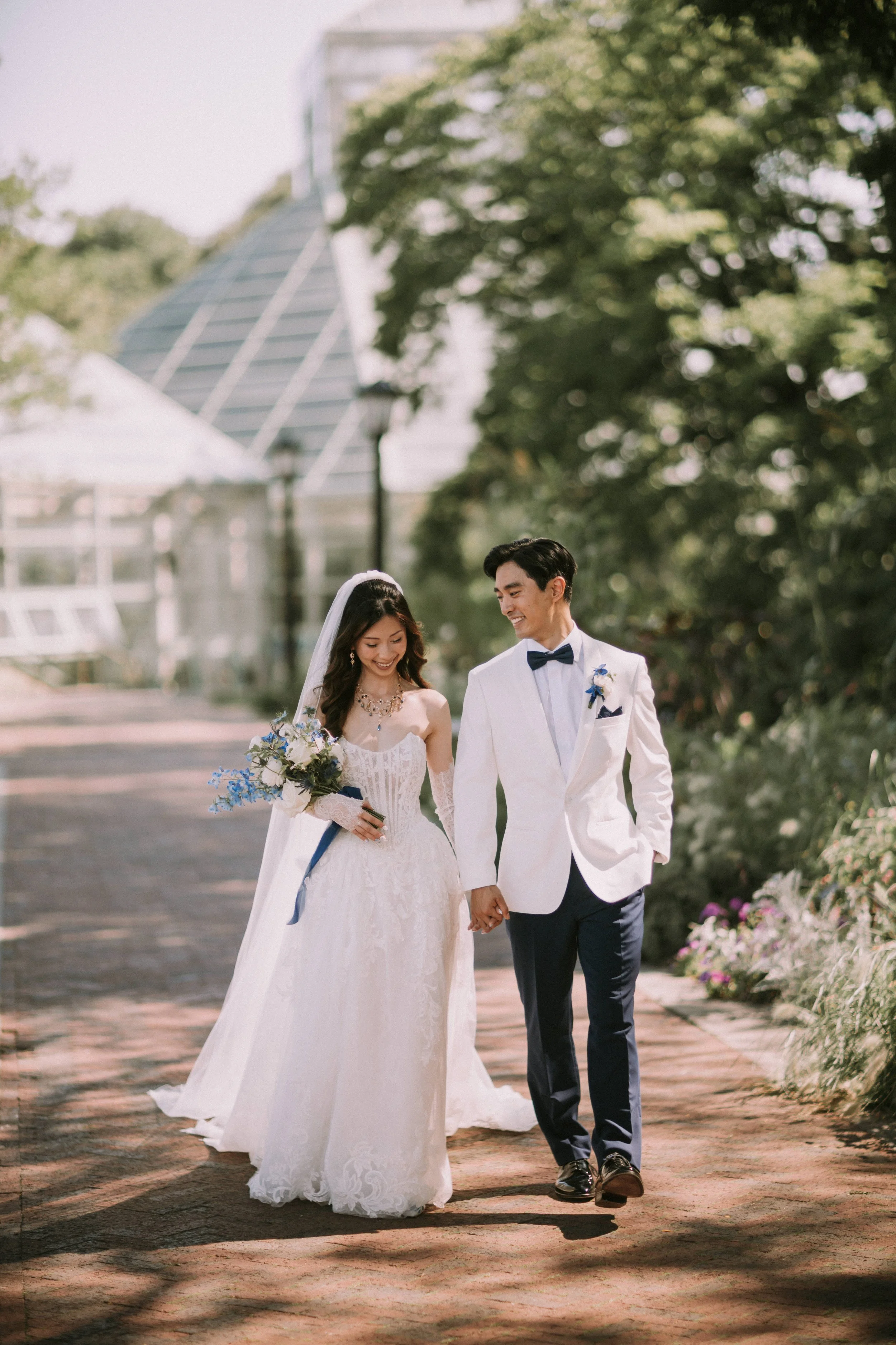 Sarah and Andrew Preview 25.jpg
