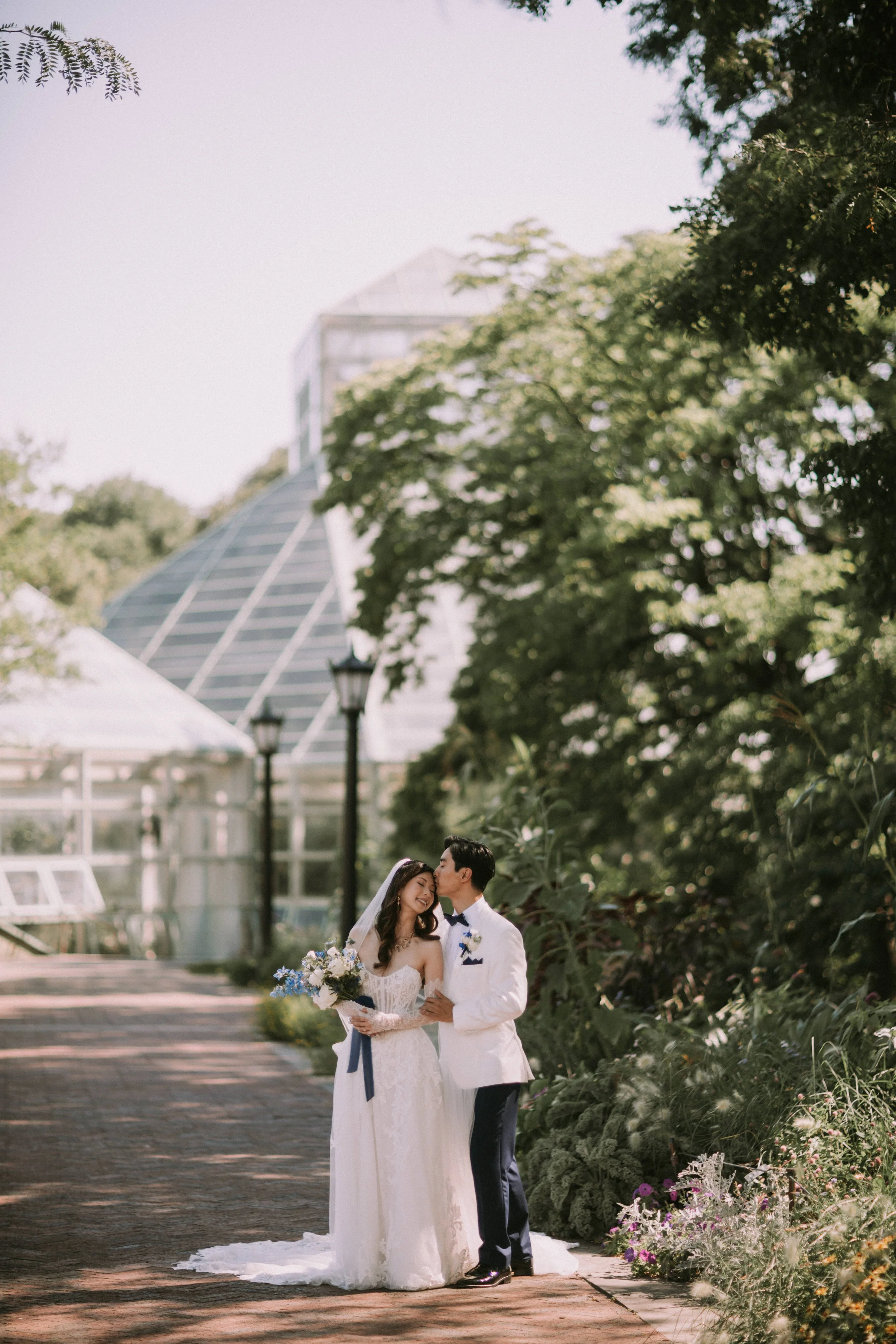 Sarah and Andrew Preview 23.jpg