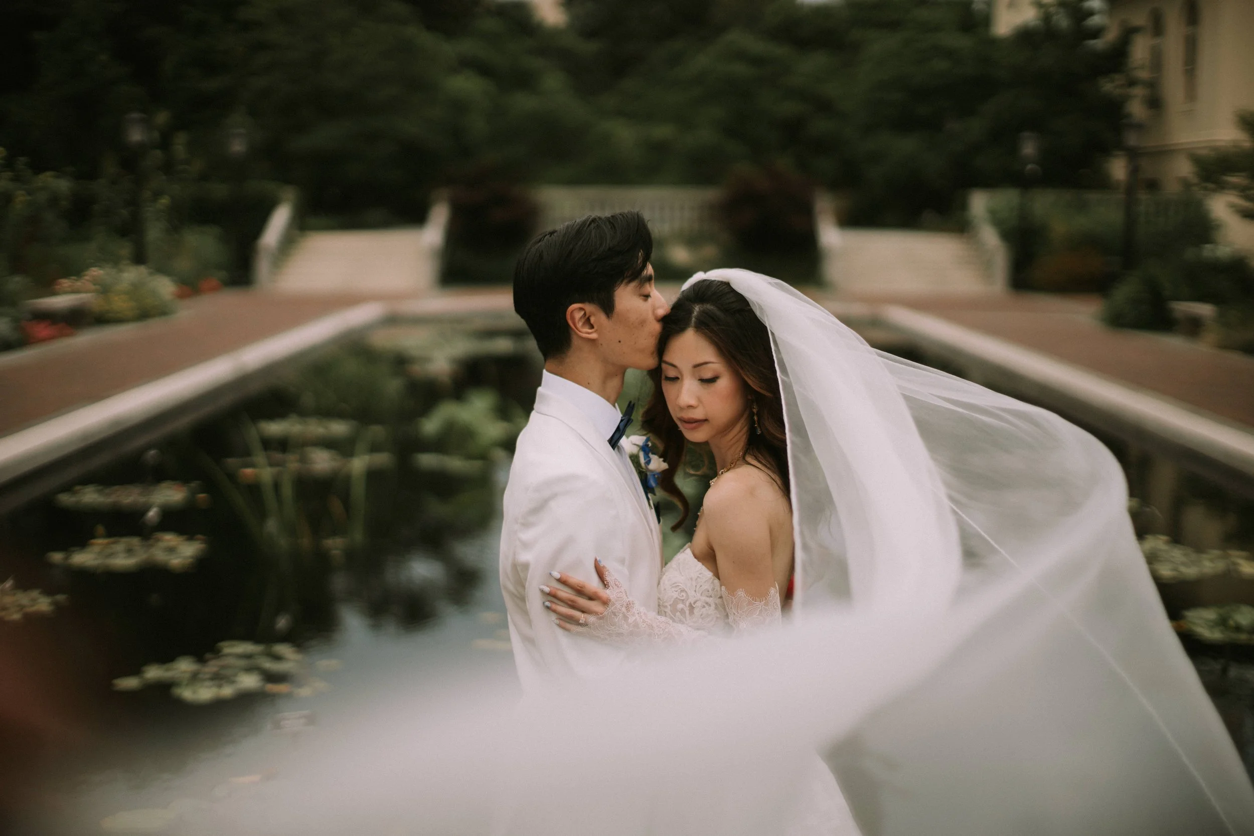 Sarah and Andrew Preview 42.jpg
