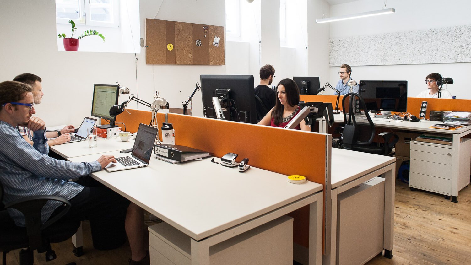 daskommod_coworking_meetingraum_werkstatt_arbeitsplatz_MG_1770-2.jpg