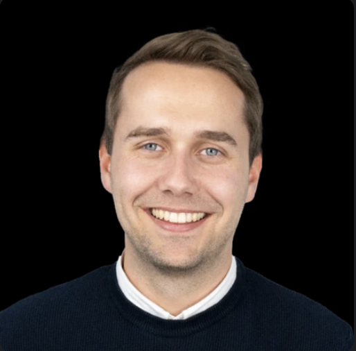 Protrait von Georg Langbauer von digitive
