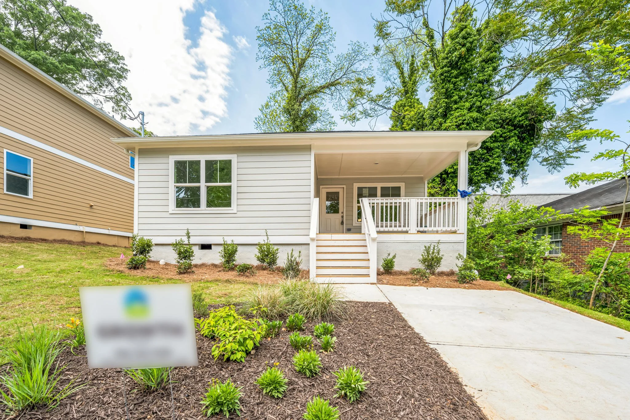 Copy of 20240424-_AWB7939.jpg