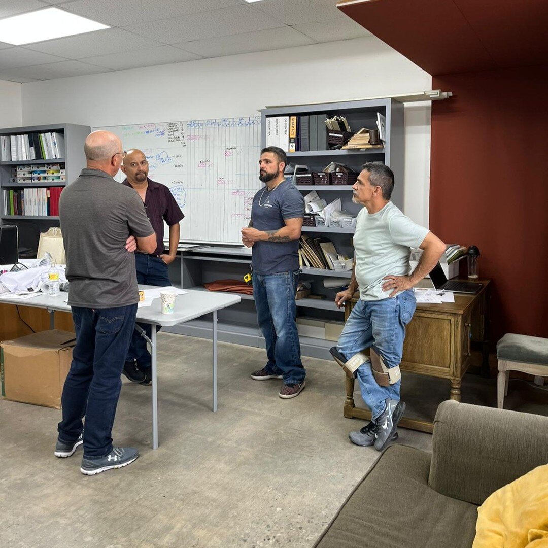 Foremen training day at the LHA office. Our skilled team sharpened their stretched fabric panel expertise, discussed upcoming projects and enjoyed breakfast! 😋

What a team!

#fabricwrappedpanels #strechedfabric #acousticpanels #fabricpanel #fwp
