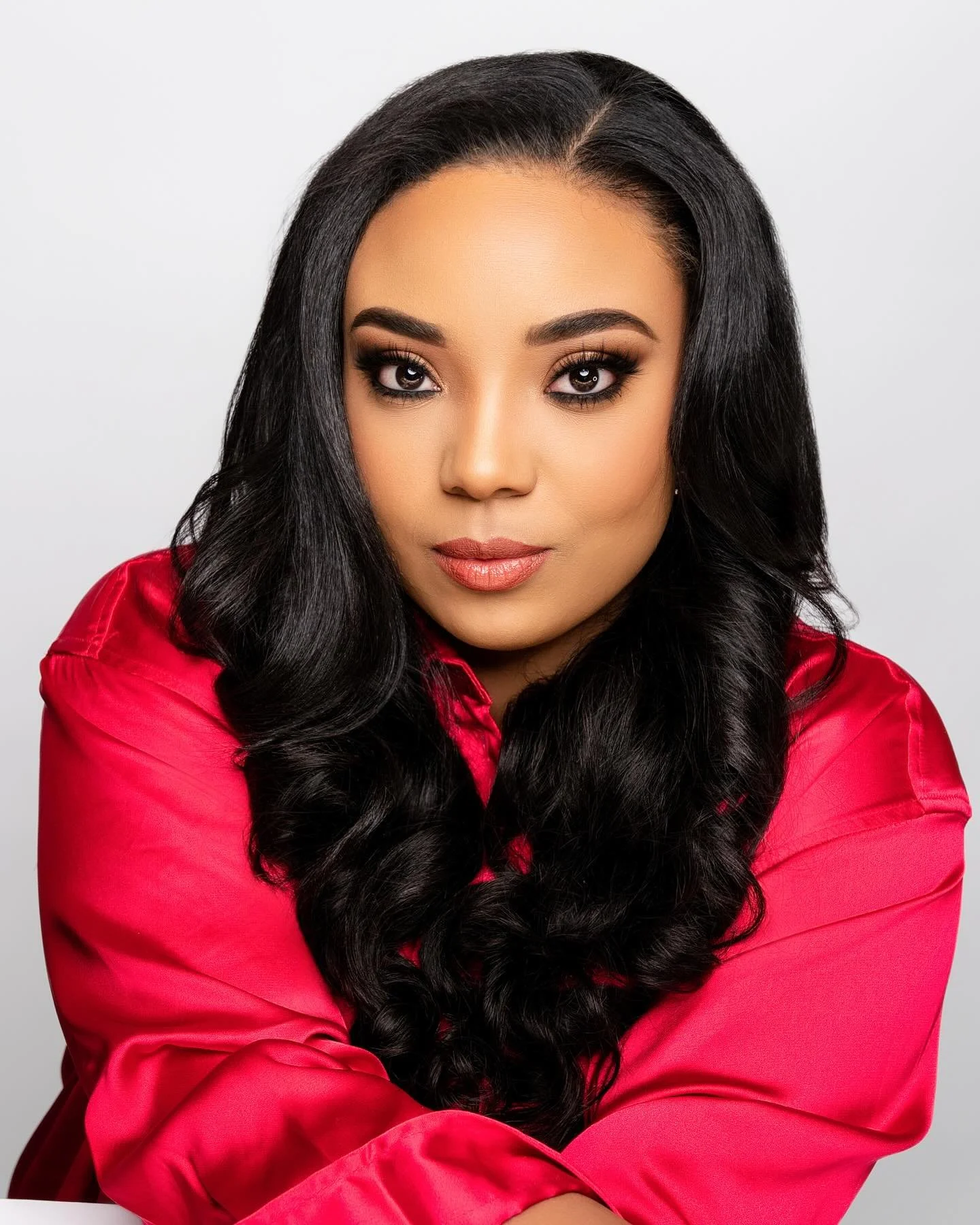 Confidence is key in every pageant and also in every business. Let&rsquo;s capture your inner queen and show the world how you shine✨

@niaraiman 💕
@iamtiazia 💄💋
@studio92hair 💙
@studio92hairdmv 

#pageantlife #pageantqueen #pageantgirl #pageantp