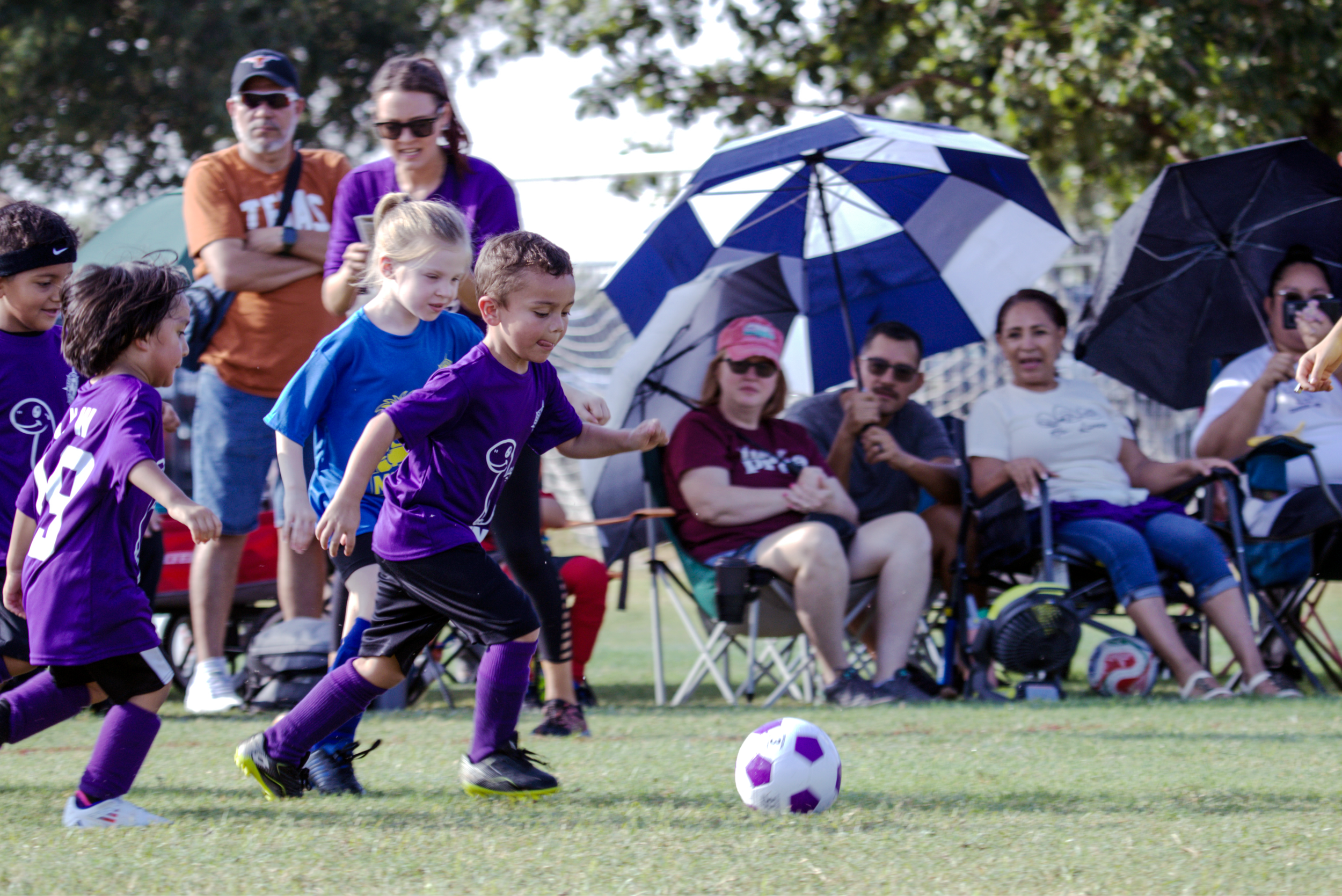 GNW little league soccer purple & blue teams. Photo by Koryna Castro