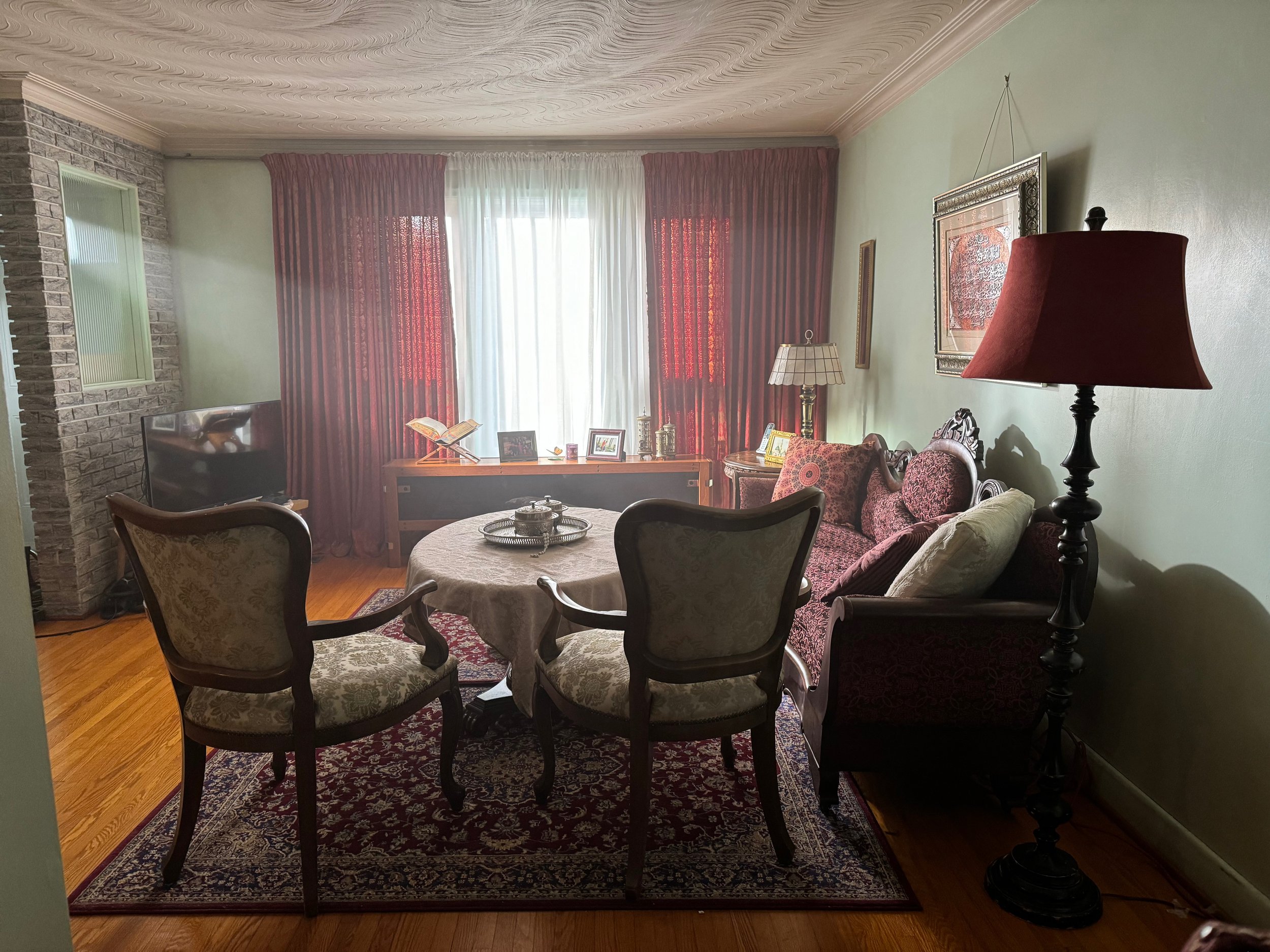 Documentary set design - DAREALEO DESIGN - Art Direction - Art director - Hamilton , Niagara, Toronto
