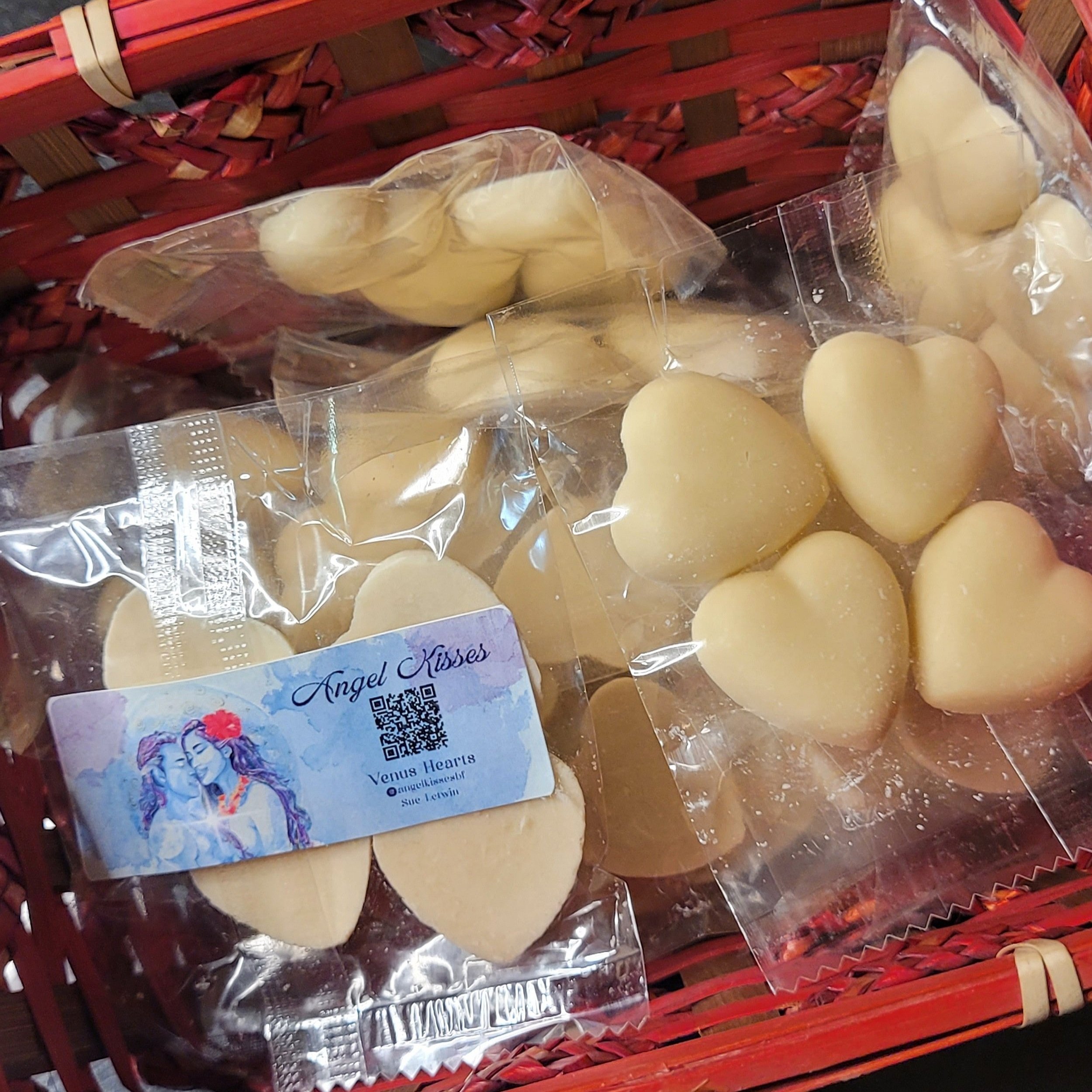 venus+hearts+ginger+label.jpg