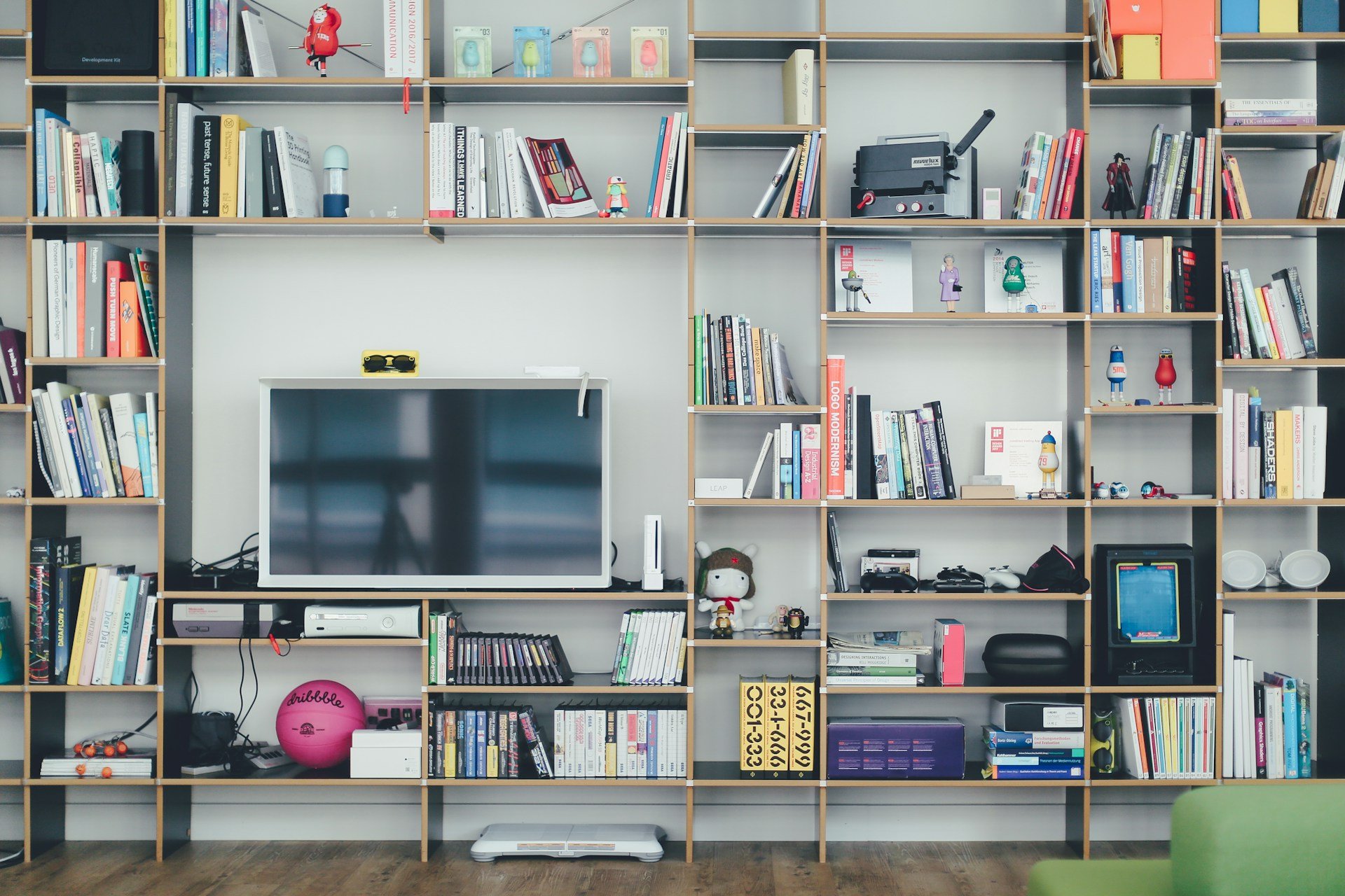Flyers for Home Organization Services: Clear the Clutter and Fill Your Calendar