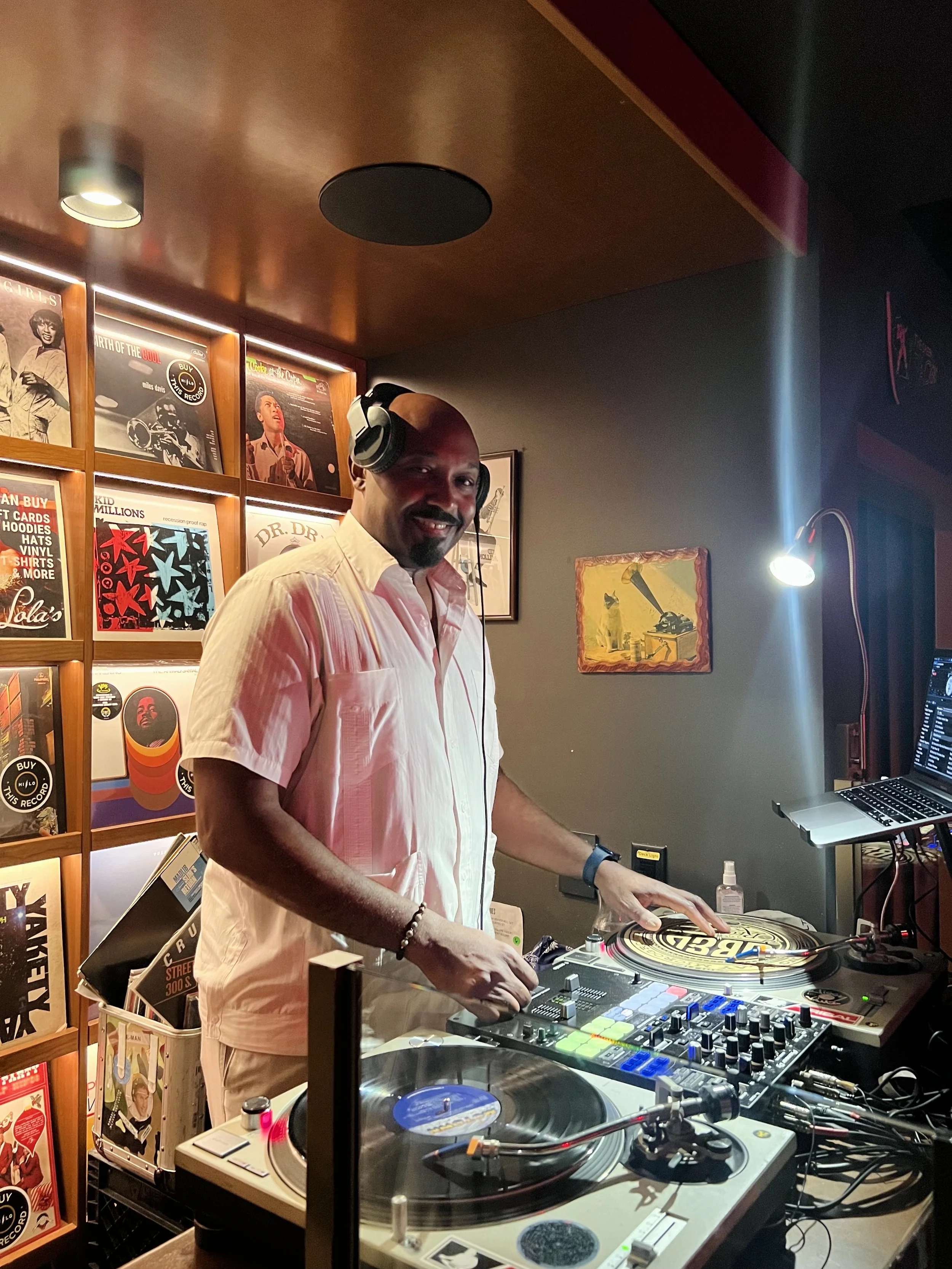 THE GROOVE with DJ BRUCE BLAQ