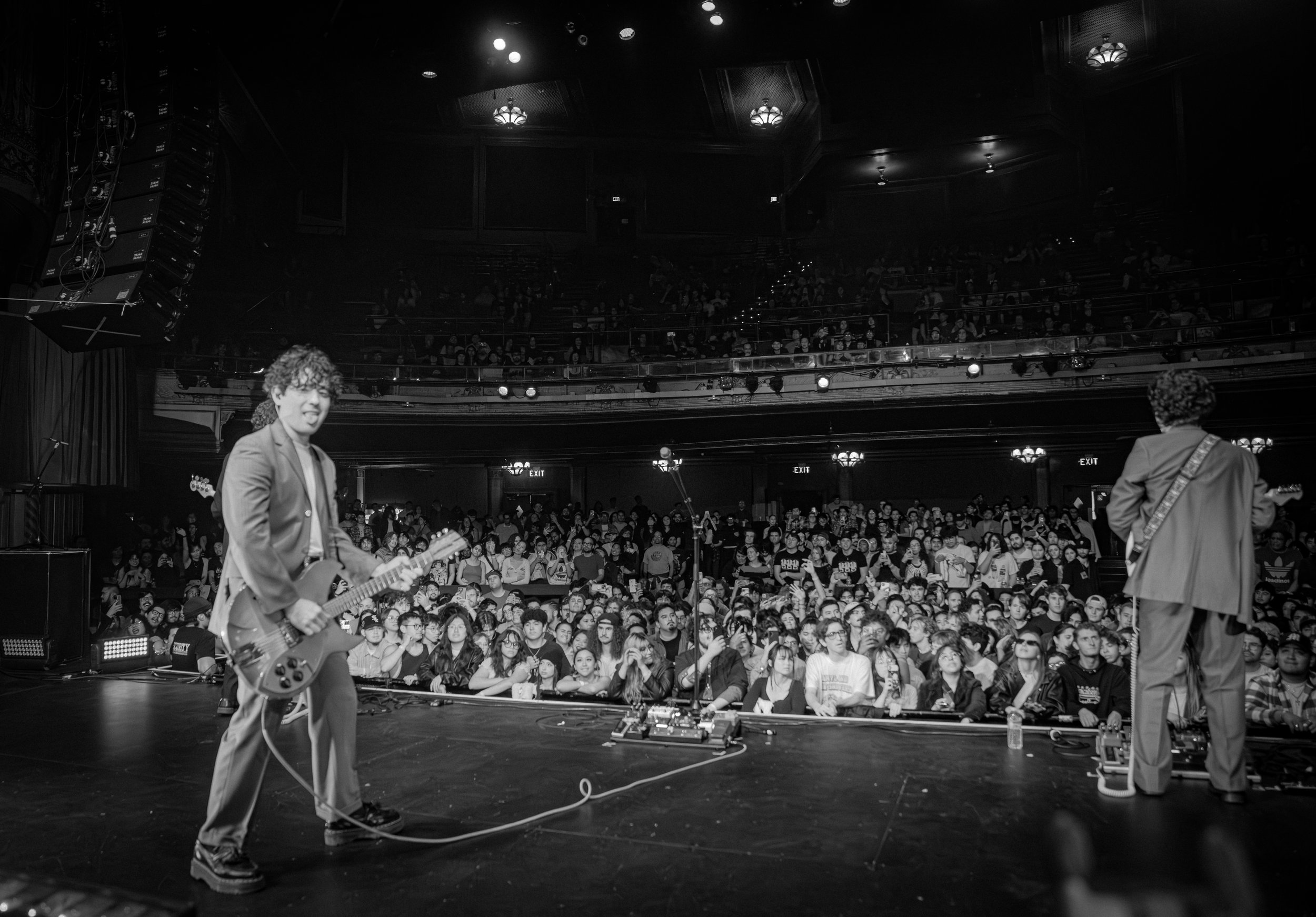 LastDinosaurs-02.jpg