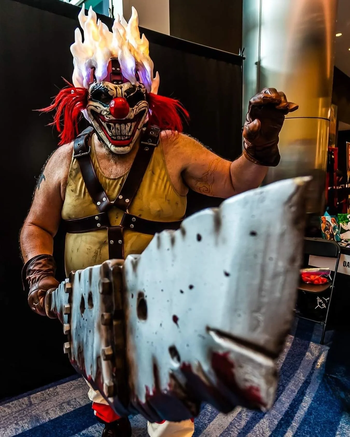 Here&rsquo;s @dad.and.daughtercosplay rocking a Sweet Tooth helmet commission we recently did! We think he absolutely nailed this cosplay 🔥🤡 
📸: CW photography

#sweettooth #twistedmetal #cosplay #3dprinting