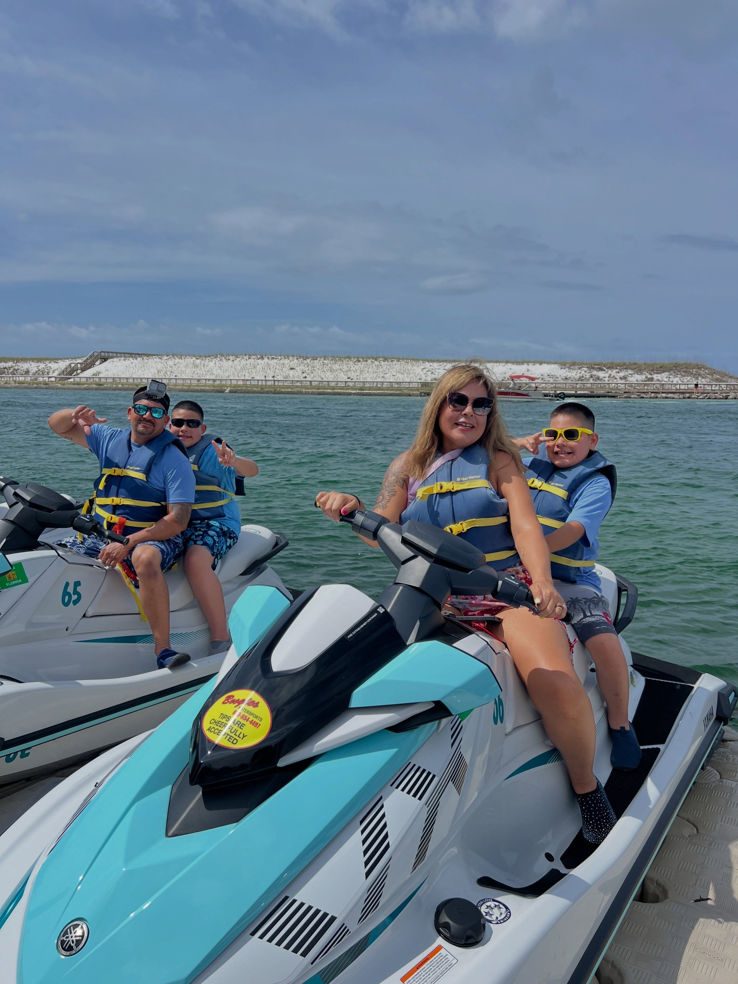 📆 Today&rsquo;s family debate:

👩&zwj;👧 Team Mom
👨&zwj;👦 Team Dad

🤗 For little adventurers ages 5+, riding along can make a family vacation feel a whole lot more exciting.

😎🤙🏻🌊 One family. Two WaveRunners. Core memory loading...

📍 Find 