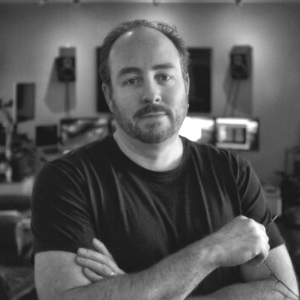 Matt Hartle, Executive Creative Director.
Matt has worked on over 100 films in a variety of capacities from visual effects and main title design to theatrical advertising and motion graphics.