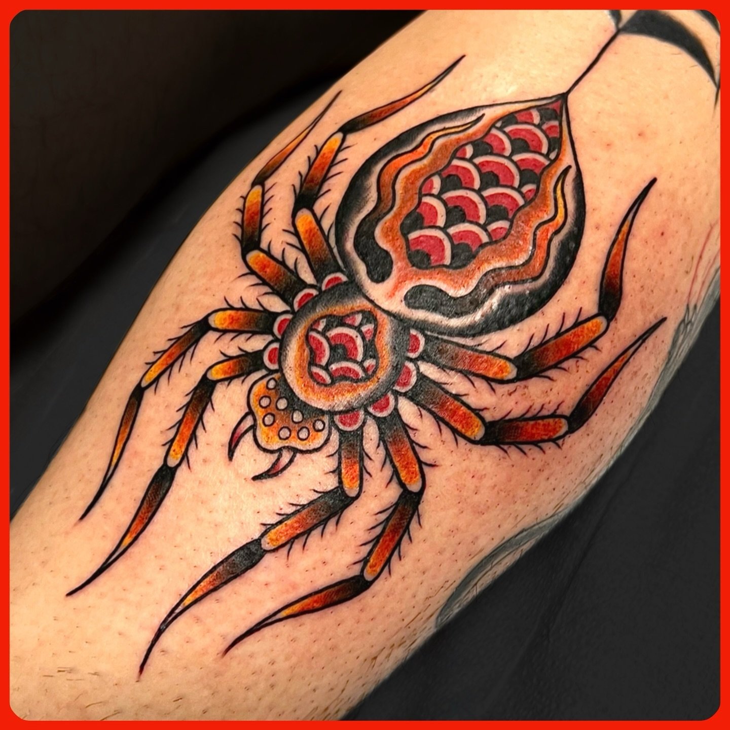 Nice lil fall themed arachnid on a great client. Done at one of the few real shops left in town, @resurrection_tattoo_atx . Booking for forever always open.