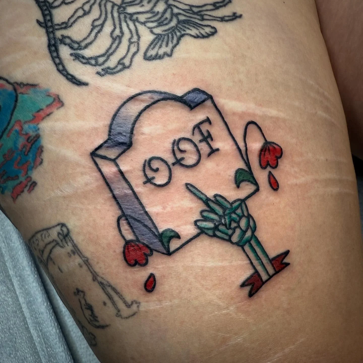 OOF! 💀 #gravestonetattoo #customtattoo #tattooartistaustin #tattooshopsouthcongress #southcongressatx