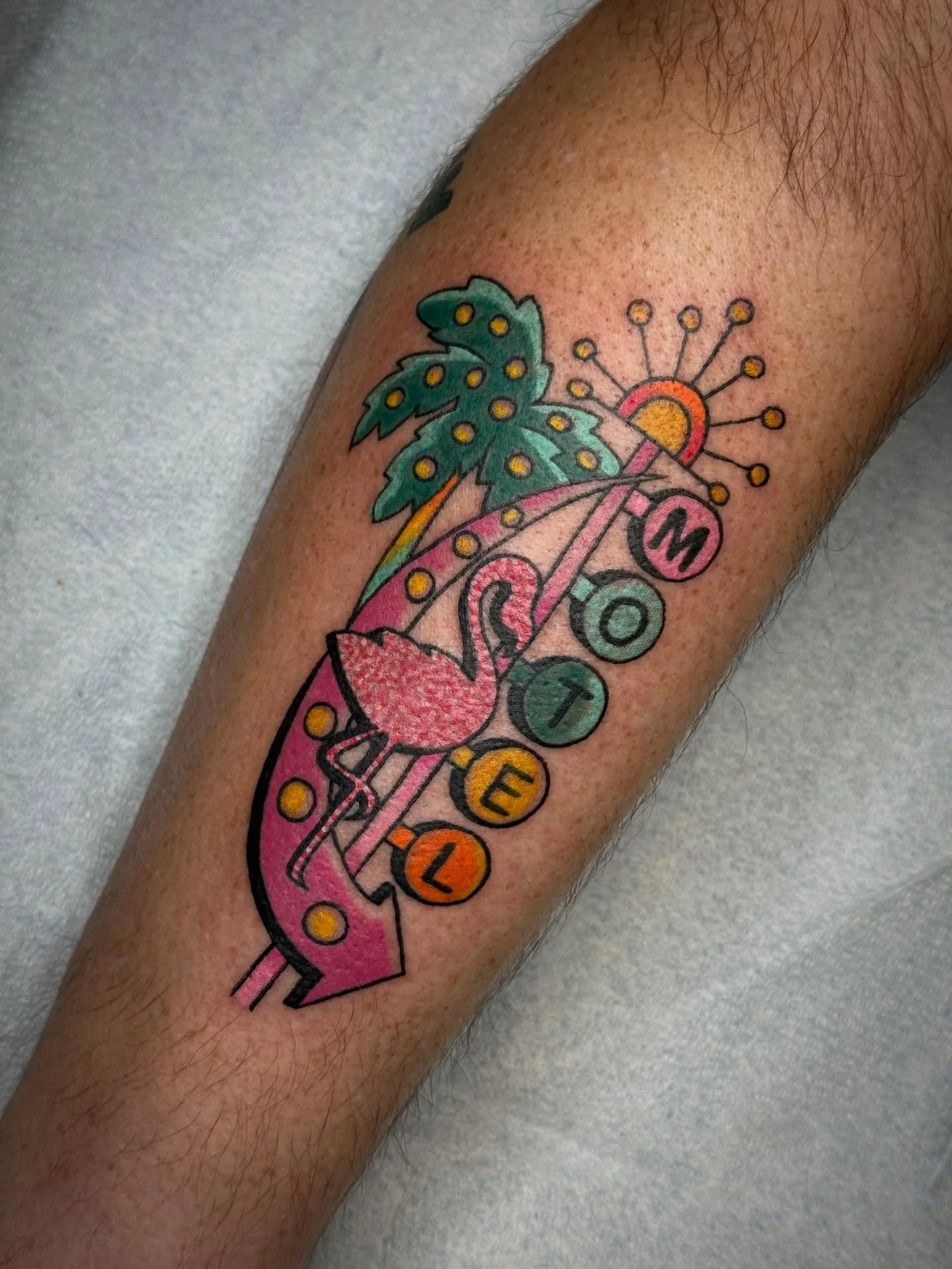 🦩🔥🏩 #brighttattoo #colorfultattoo #traditionaltattoos #femaletattooartistaustin #tattooartistaustin #tattooshopaustin