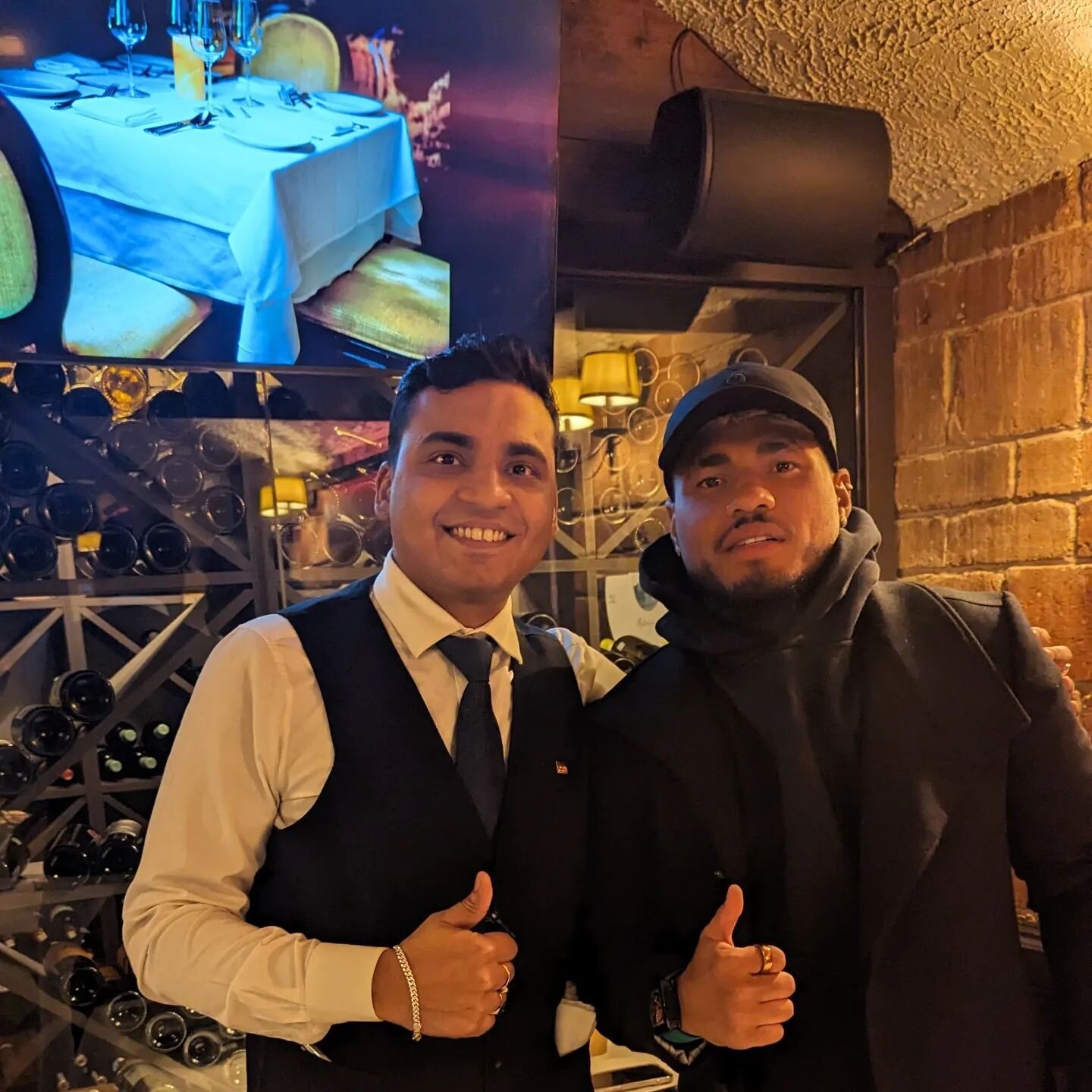 📣 Excellentes nouvelles ! Nous avons eu le plaisir de recevoir Joseph Martinez, l'attaquant talentueux de l'&eacute;quipe CF de Montr&eacute;al, dans notre restaurant, Bis ! ⚽️🍽️

Josef Alexander Mart&iacute;nez est un footballeur professionnel v&e