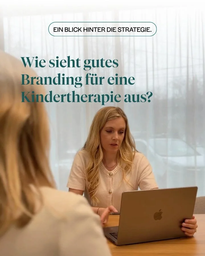 Diese Ergotherapie begleitet Kinder. Also muss auch die Marke Kinder verstehen.

Ich habe Formen gew&auml;hlt, die Kinder aus ihrer Entwicklung kennen. Kreise, Dreiecke, klare Fl&auml;chen. Nichts &Uuml;berladenes.

Die Farben kommen aus dem Praxisal