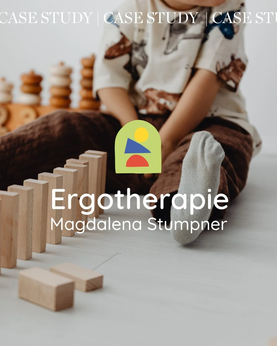 Logo aus geometrischen Formen für eine ergotherapeutische Praxis mit Fokus auf Kinderentwicklung.