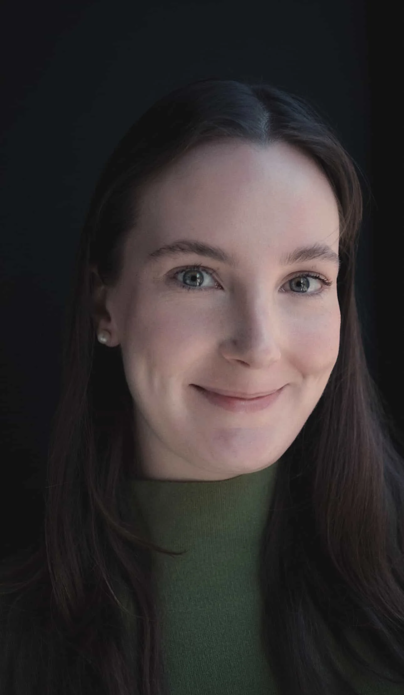 Ffotography by Ffion Turner-Lawrence. Toronto Photographer