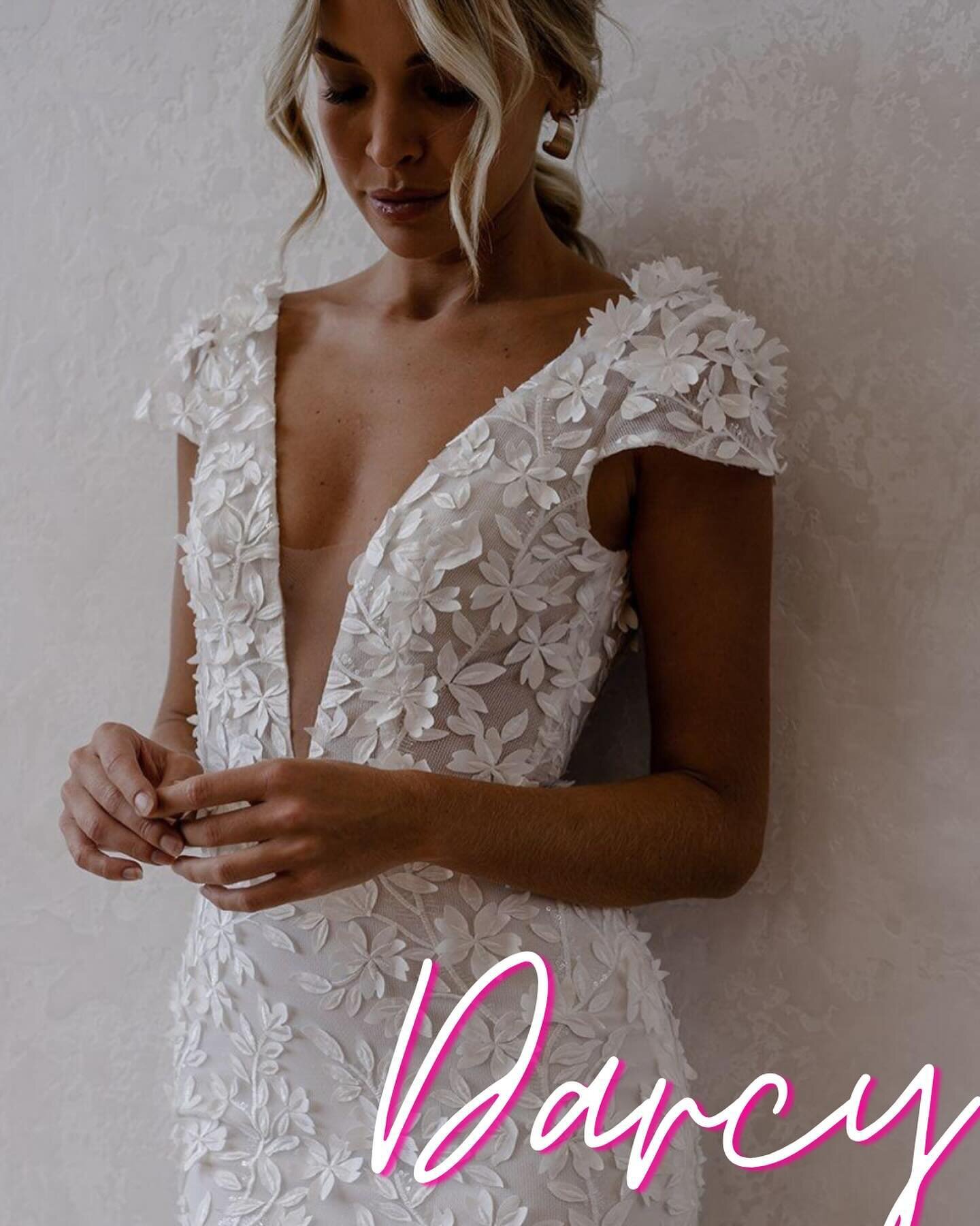 We are well into the New Year which means that we unfortunately have to say good bye to some beautiful gowns that will be available at the Sample Sale on February 12.  If one of these @madewithlovebridal gowns is on your radar be sure to order your g