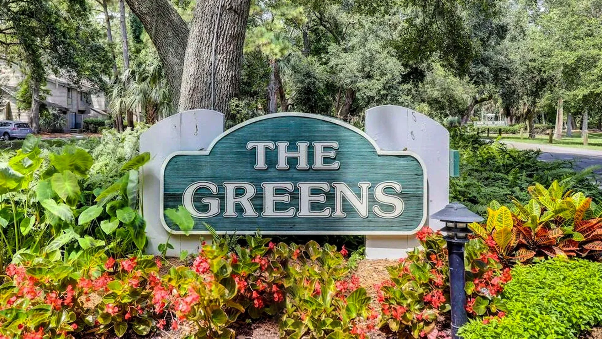 Photo-Greens-Sign.jpg