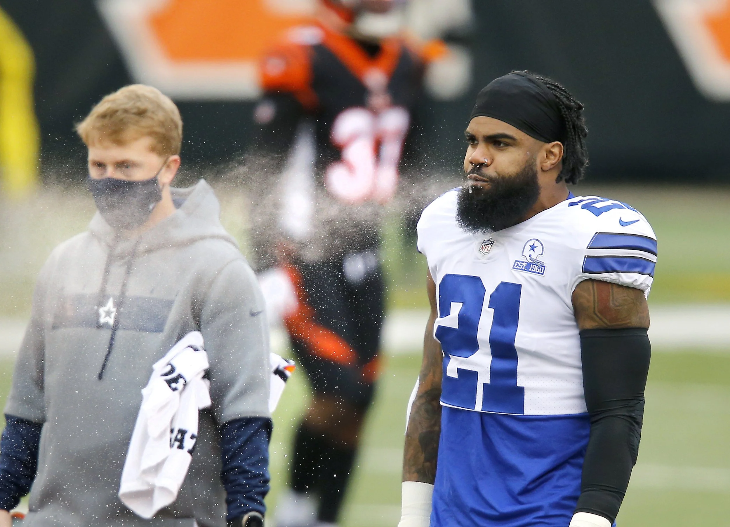 Bengals v. Cowboys 1.jpg