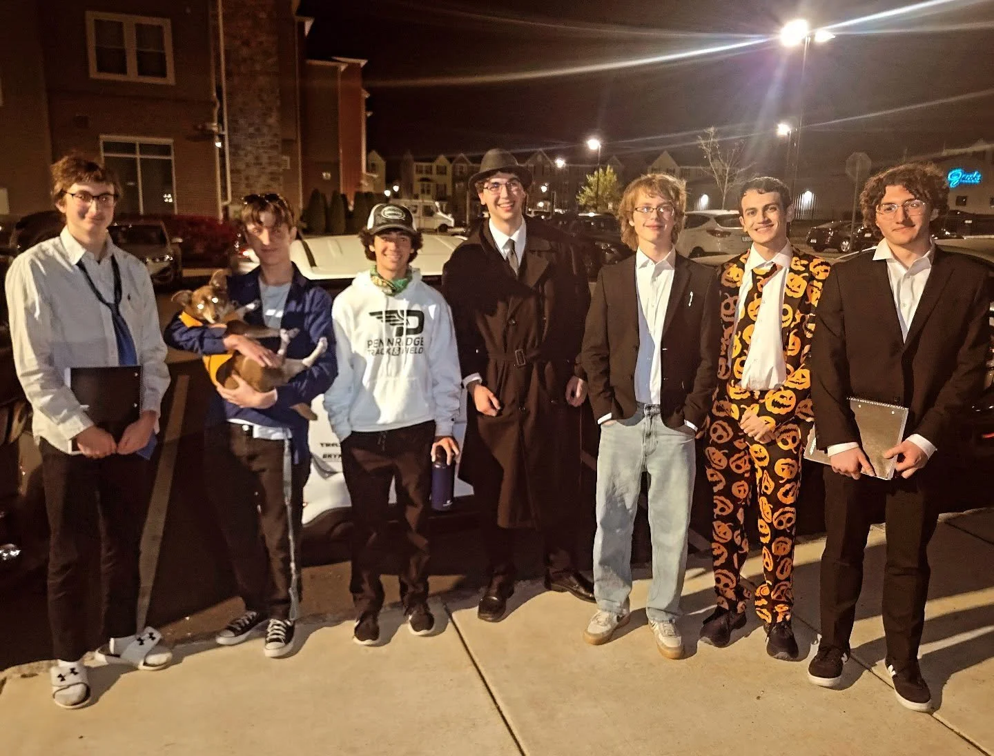 Last night the &quot;Nation of Quizzlam&quot; made LunchMoney Quizzo history as the youngest team to ever qualify for the Night of Champions. 

Congrats fellas, and hopefully those @neshaminycreekbrewing_dublin giftcards don't expire...