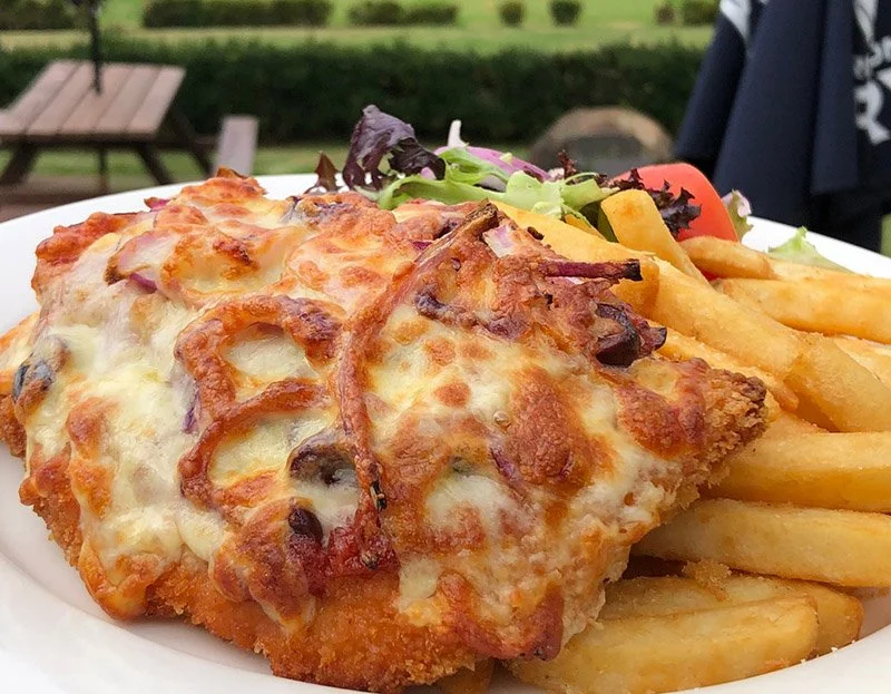 parma-thursday-bacchus-marsh-golf-clubhouse.jpg