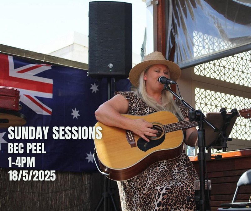 Sunday Acoustic Sessions at the Royal Hotel