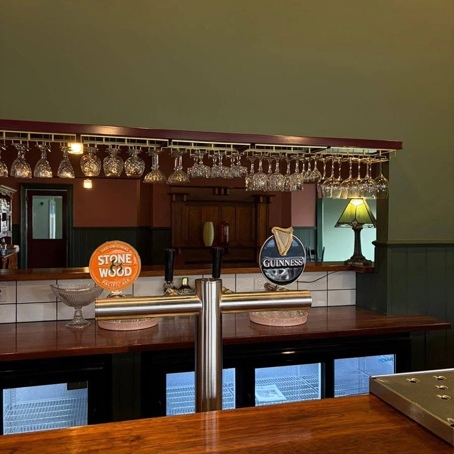 railway-hotel-elaine-reopening.jpg