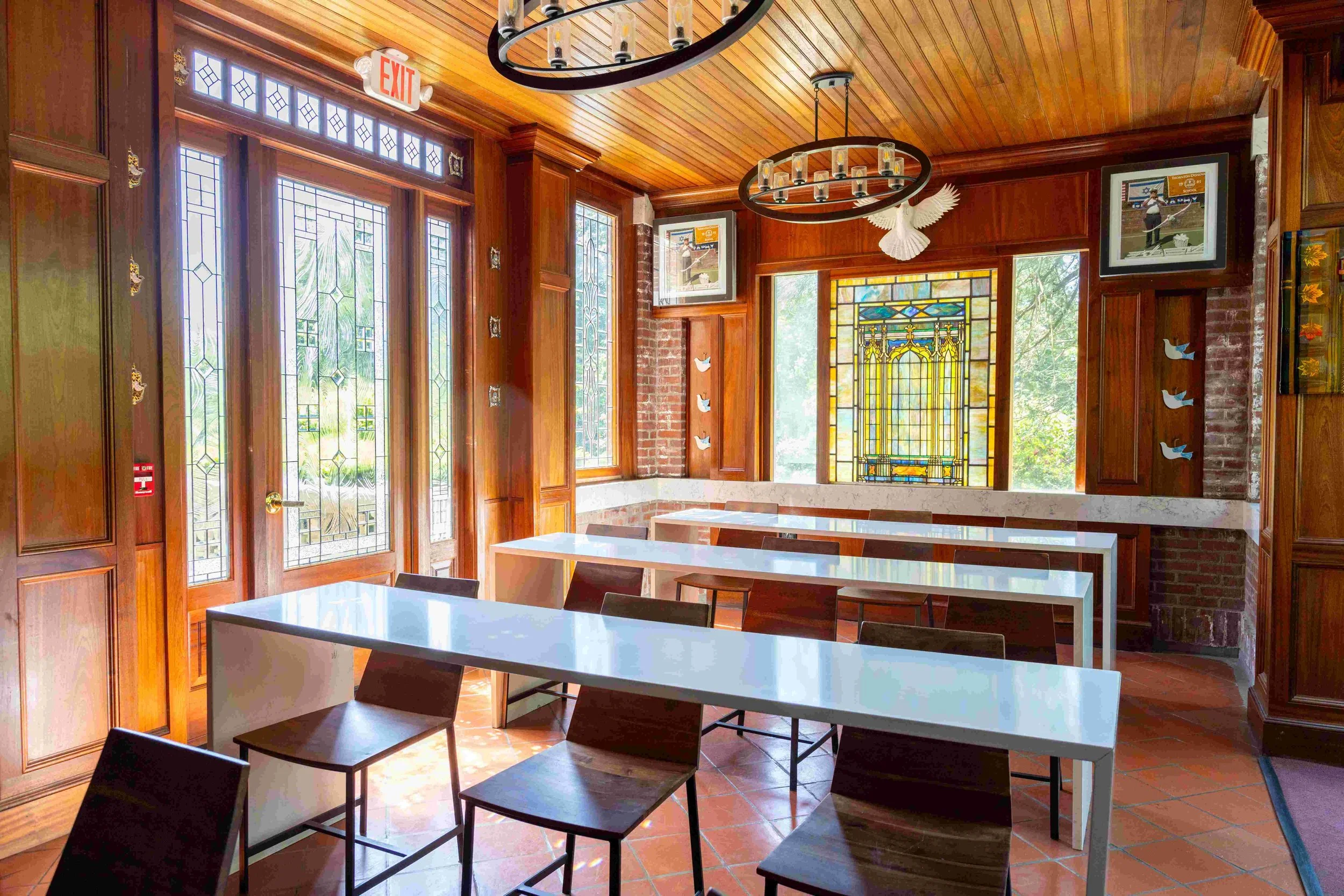 Queen Ann Chapel. This classroom is an extension of the Main Building and is used for English. 