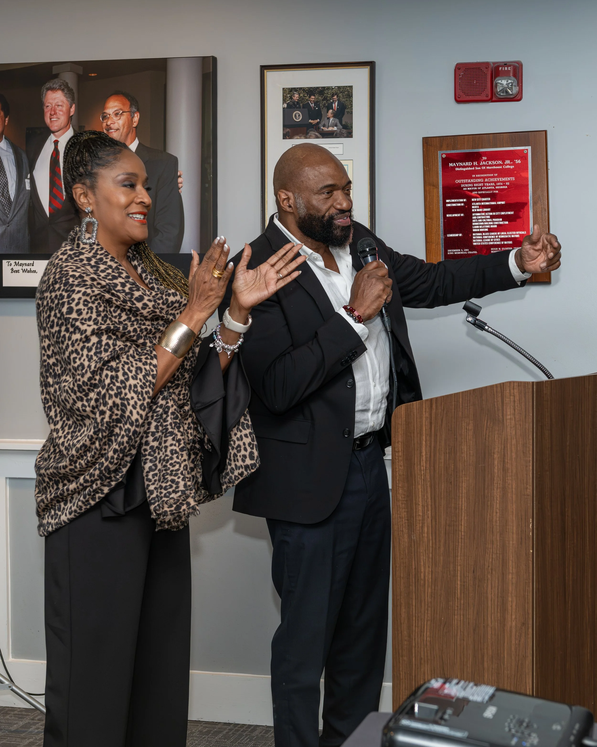 Knox Bell Media© MBC Class of 82 Dinner-056.jpg