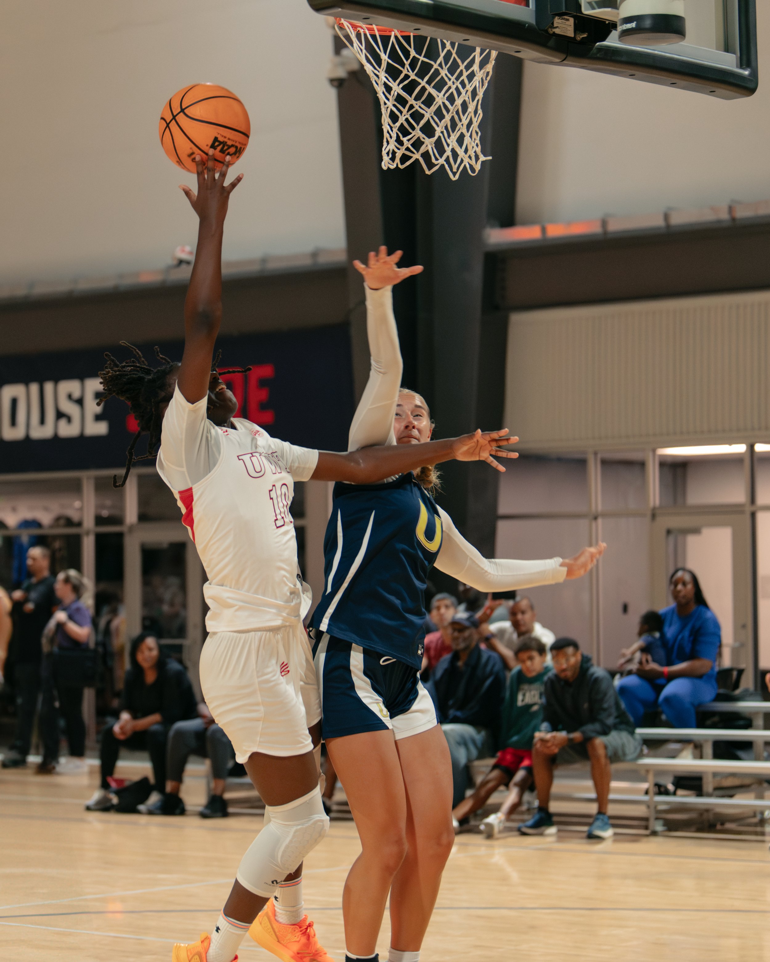 Knox Bell Media© UWT v ECU Family-025.jpg