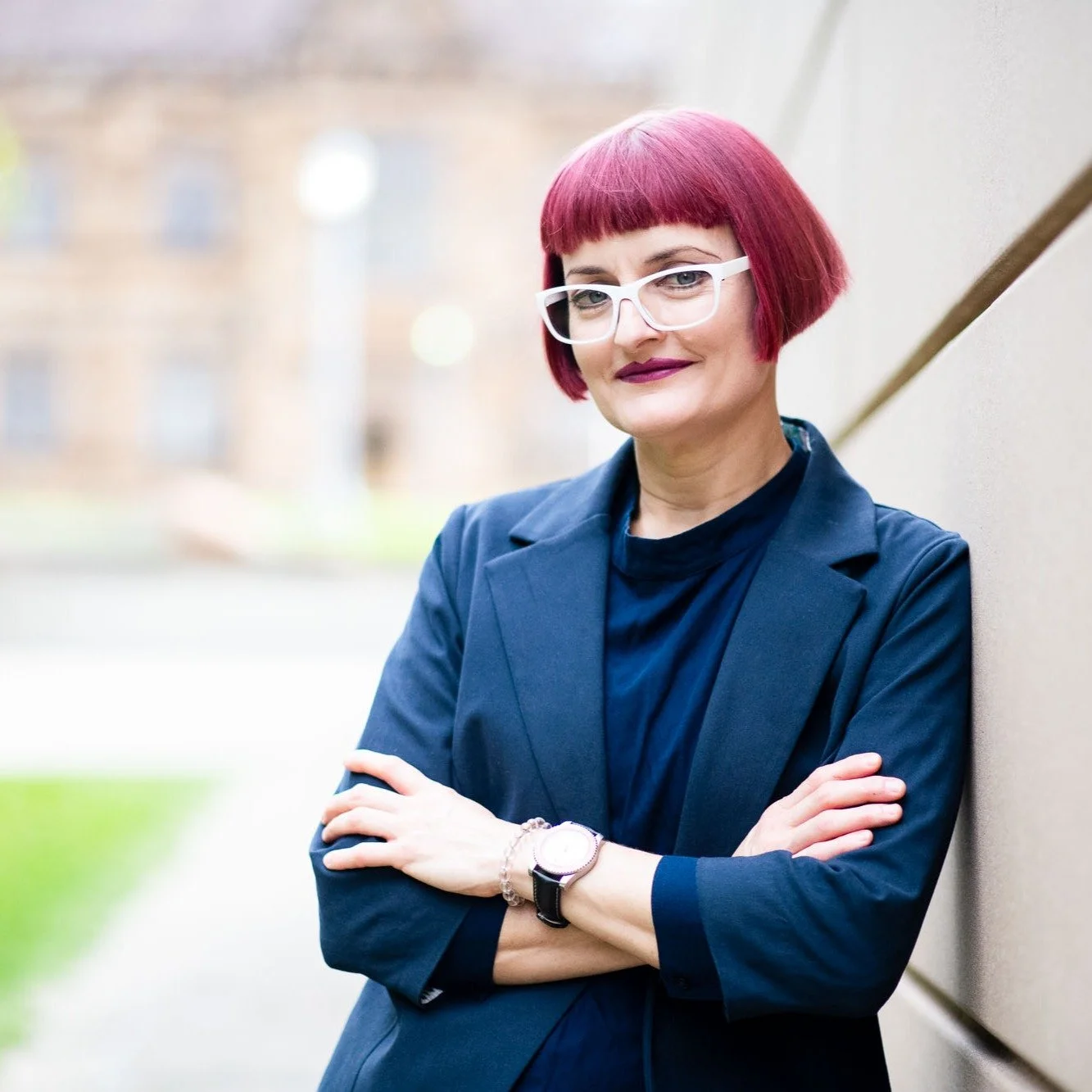 I offer sessions as a Psychotherapist in person (Sydney/Eora) and over Zoom. As a recent graduate, I am currently offering reduced rates as I accrue practice hours. Book a free 10min discovery call with me through gracenewmantherapy.com or email me a