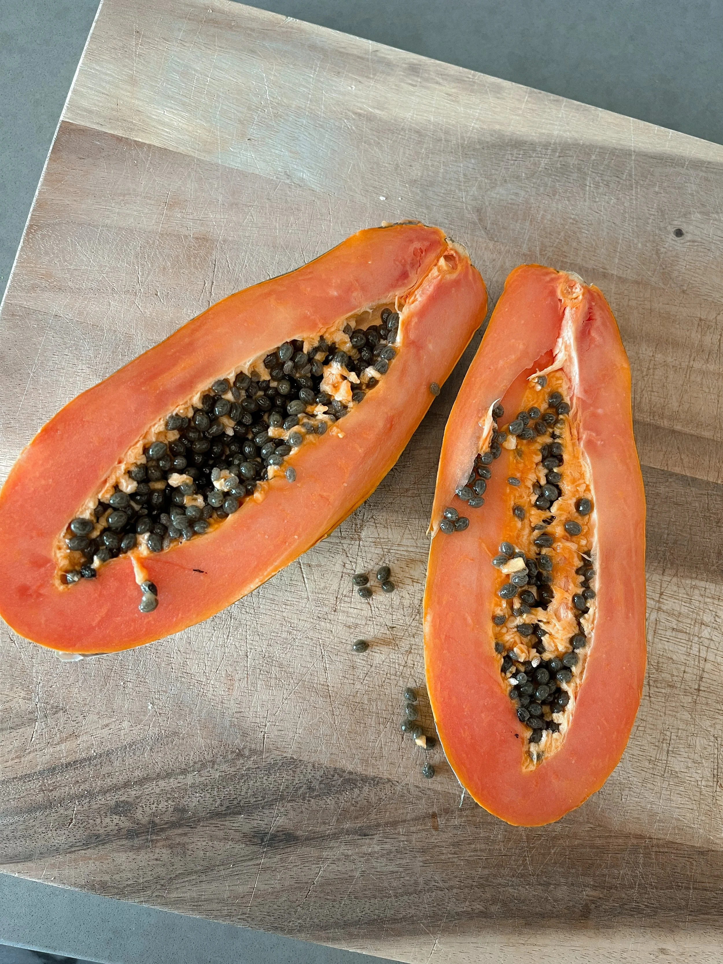 The relationship between progesterone &amp; acne