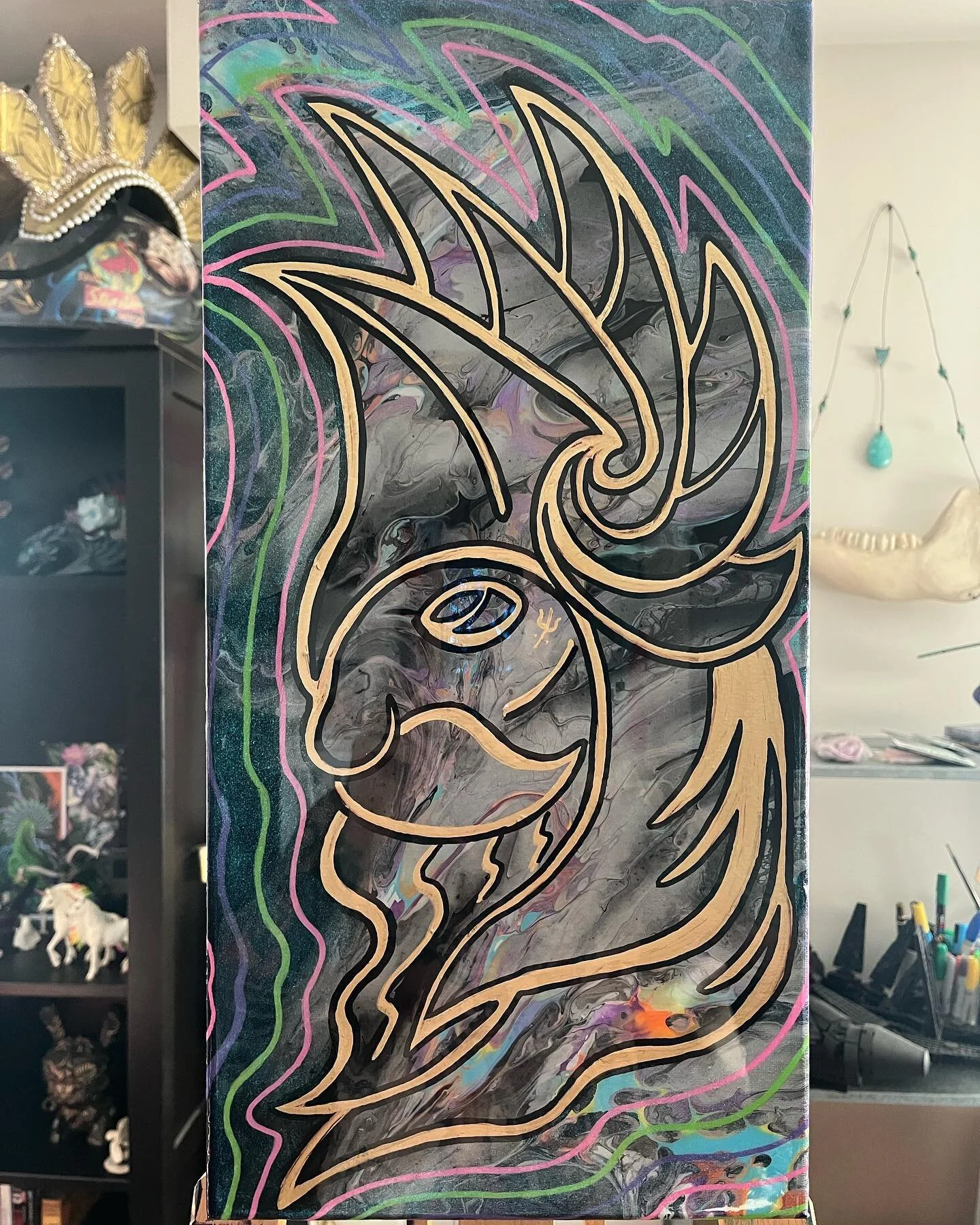 The Archangels Bellow 🎶🌈🧙🏻&zwj;♂️
Acrylic on 10x20 canvas
.
.
.
.
.
.
.
#paintpour #acrylicpainting #yvrart #psychedelicart #resinart #artwork #goldleaf #wizard #archangel #psy