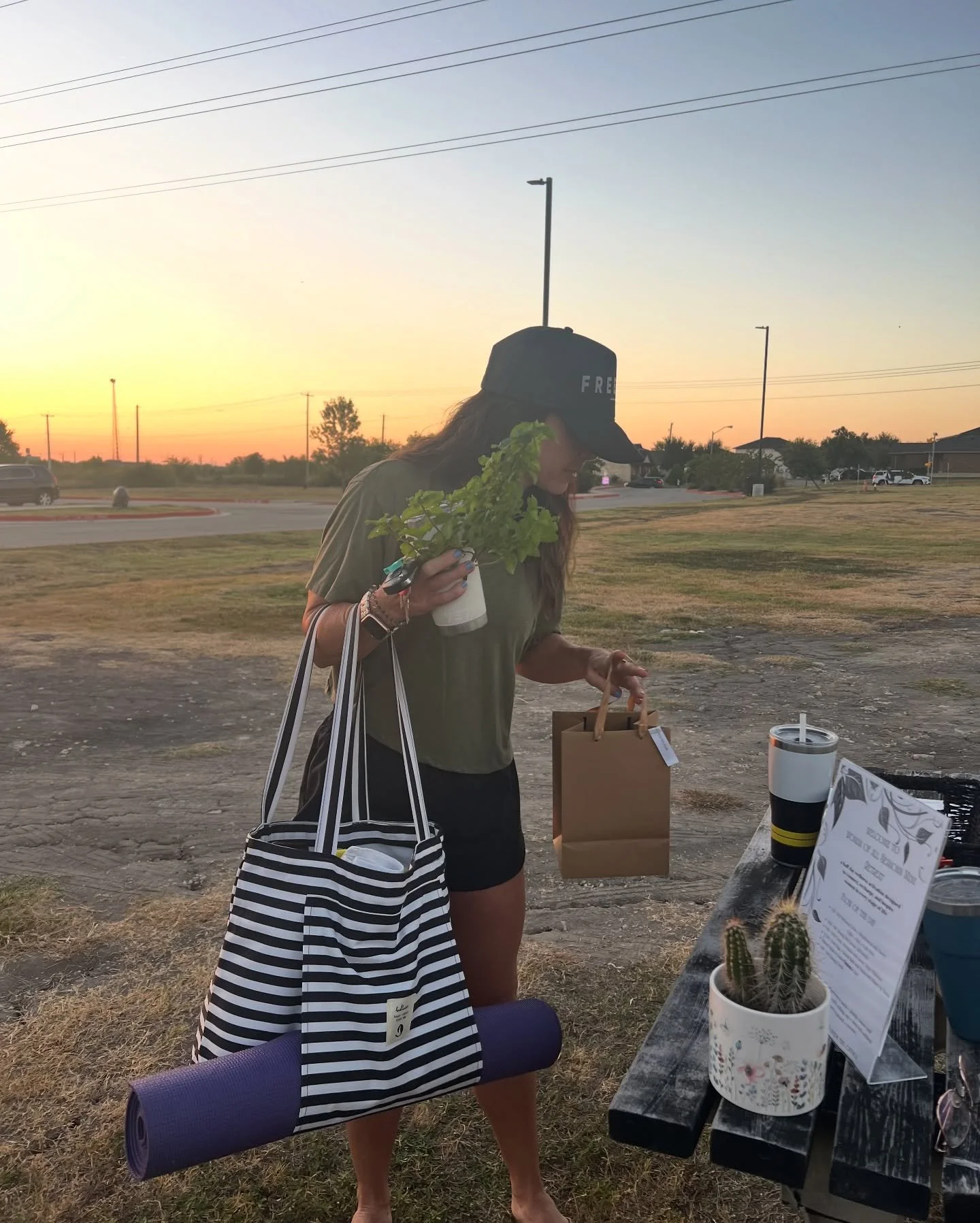 Women of All Seasons was more than just an event - it was a movement! Thank you to everyone who attended, partnered, and vibed with us. Your enthusiasm made it truly unforgettable!