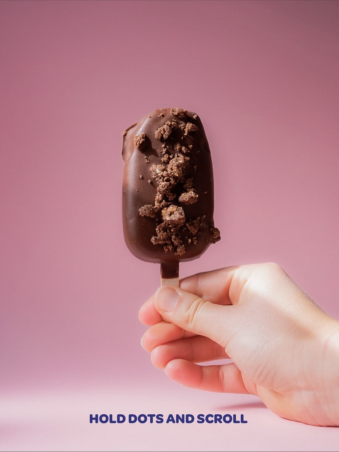 Hold dots and scroll 🌀

The scales of Libra &mdash; forever tipping between yes and maybe ⚖️💜