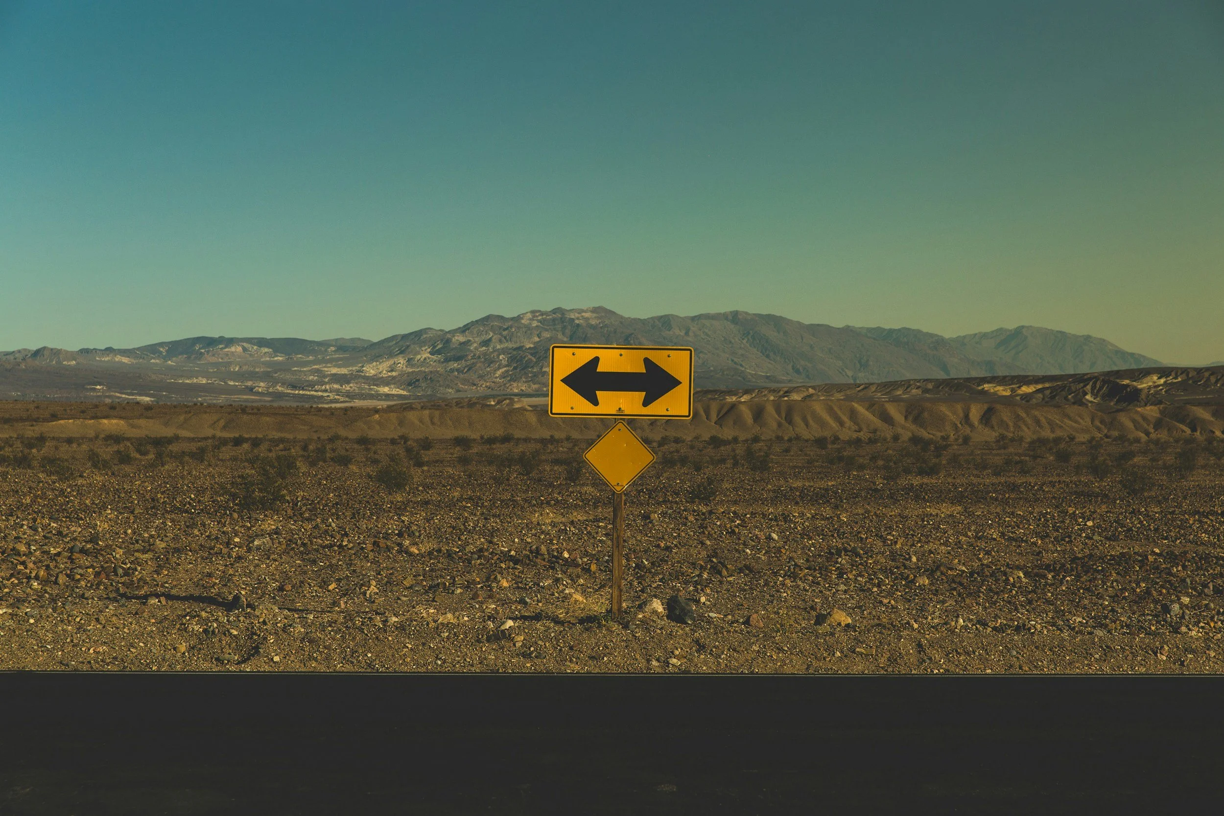 Finding Clarity at Career Crossroads: When You're Stuck or Ready to Grow