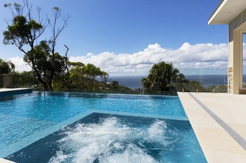 POOL + SPA