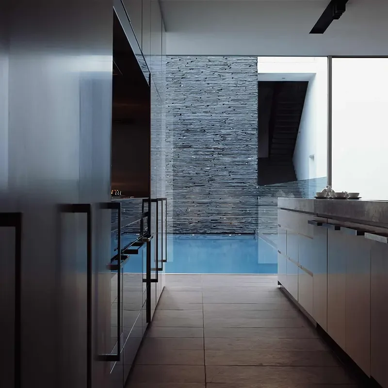 Kensington_A_800px.webp