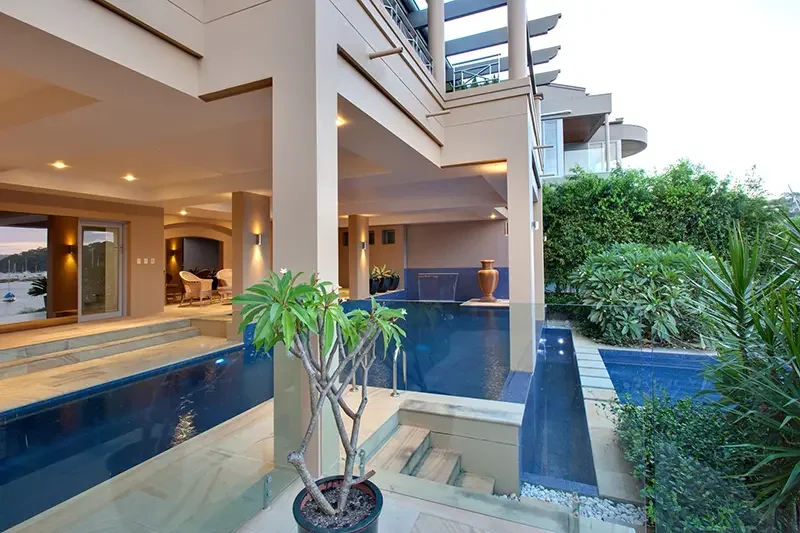Mosman_Indoor_J_800px.webp