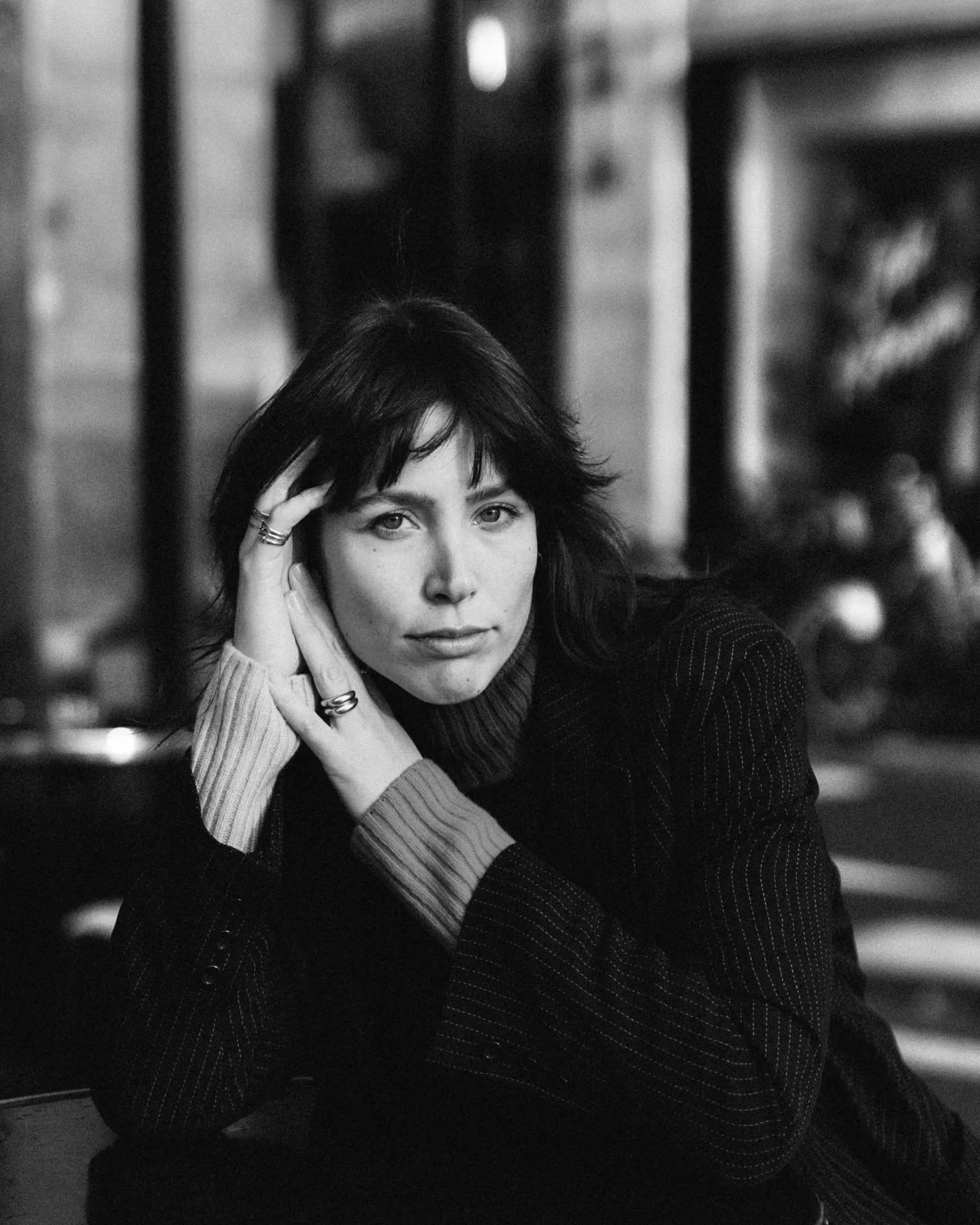 some photos from walking along the Seine with @karinaa.photo 🤍