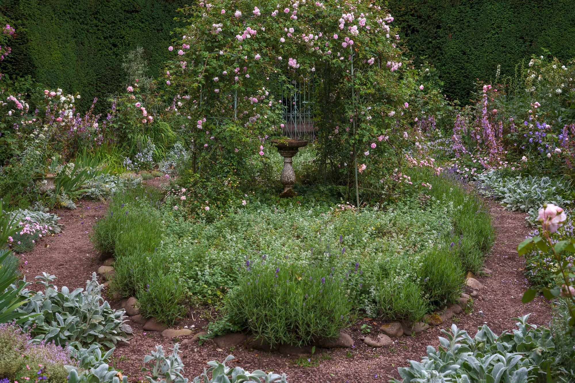 Carolside Gardens
