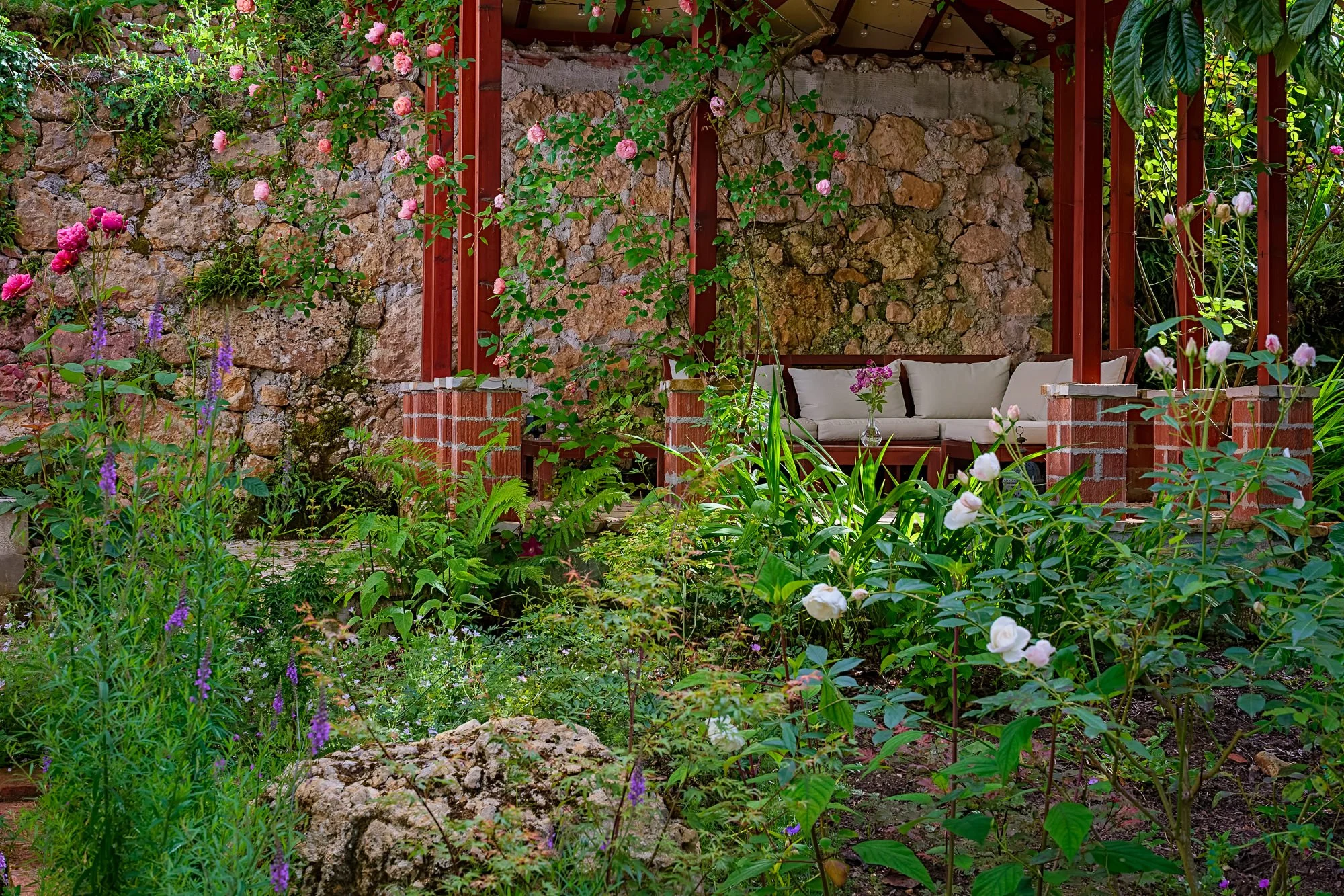 La Corolla Garden