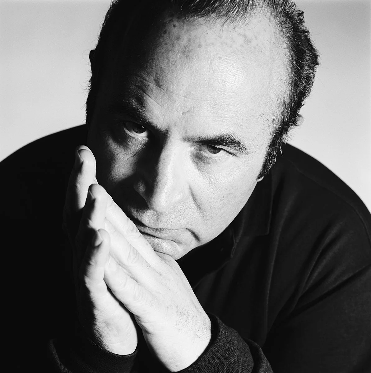 Bob Hoskins.