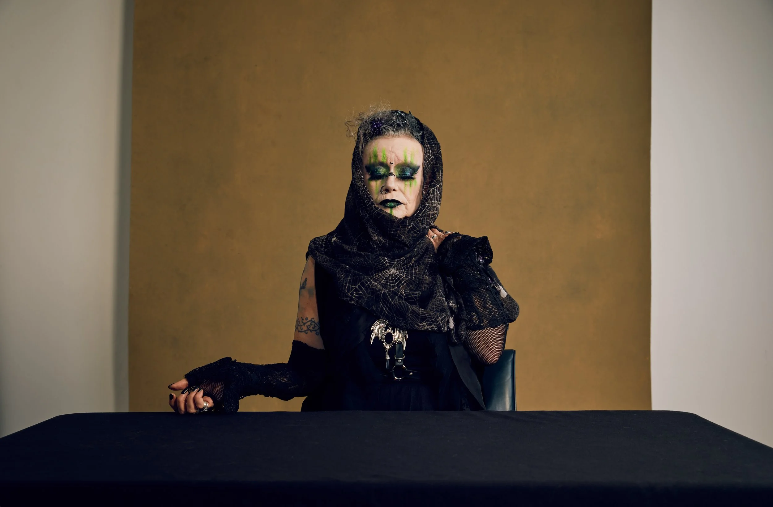 Jane Wilkes- the elder goth.