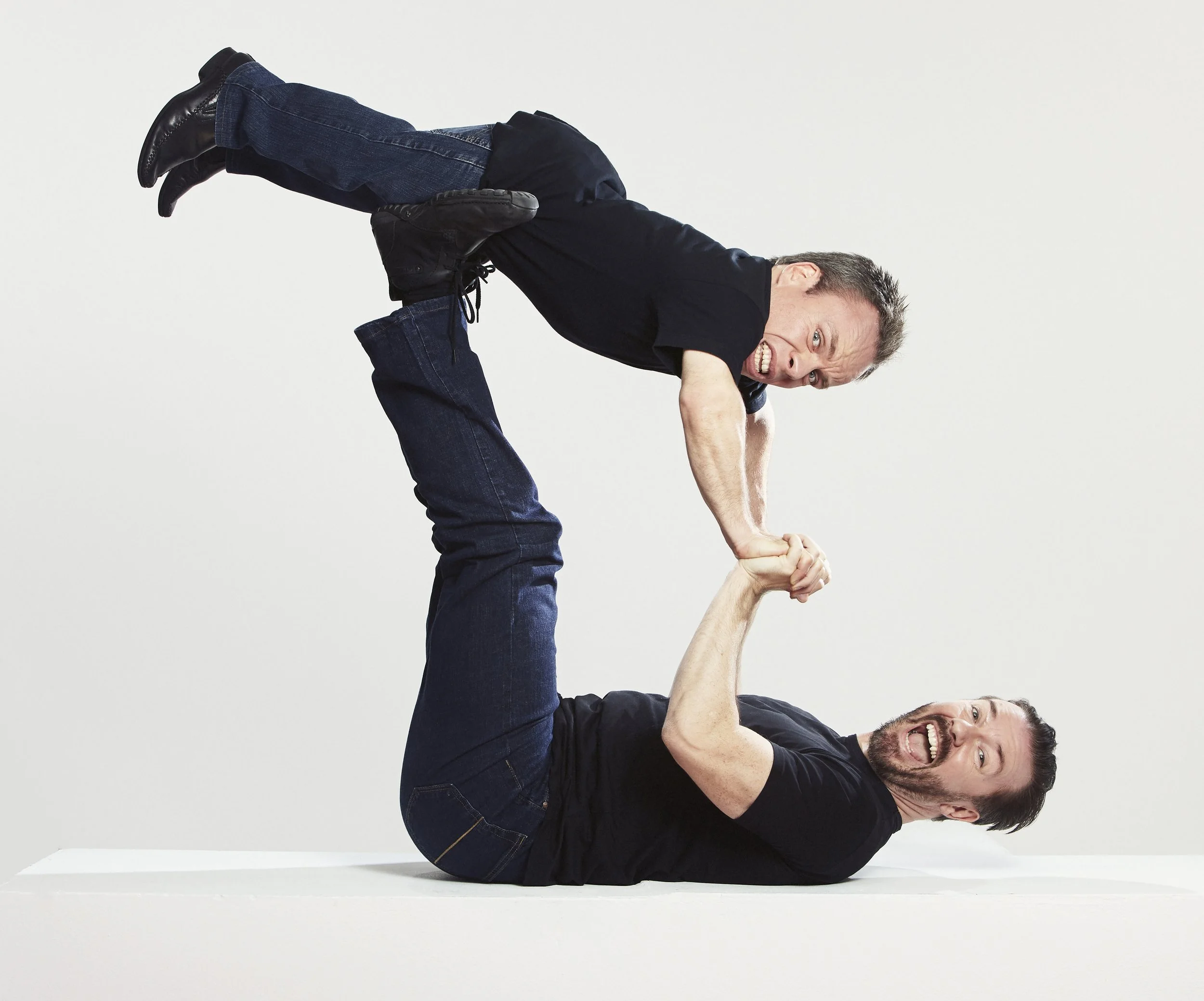 Ricky Gervais & Warwick Davis.